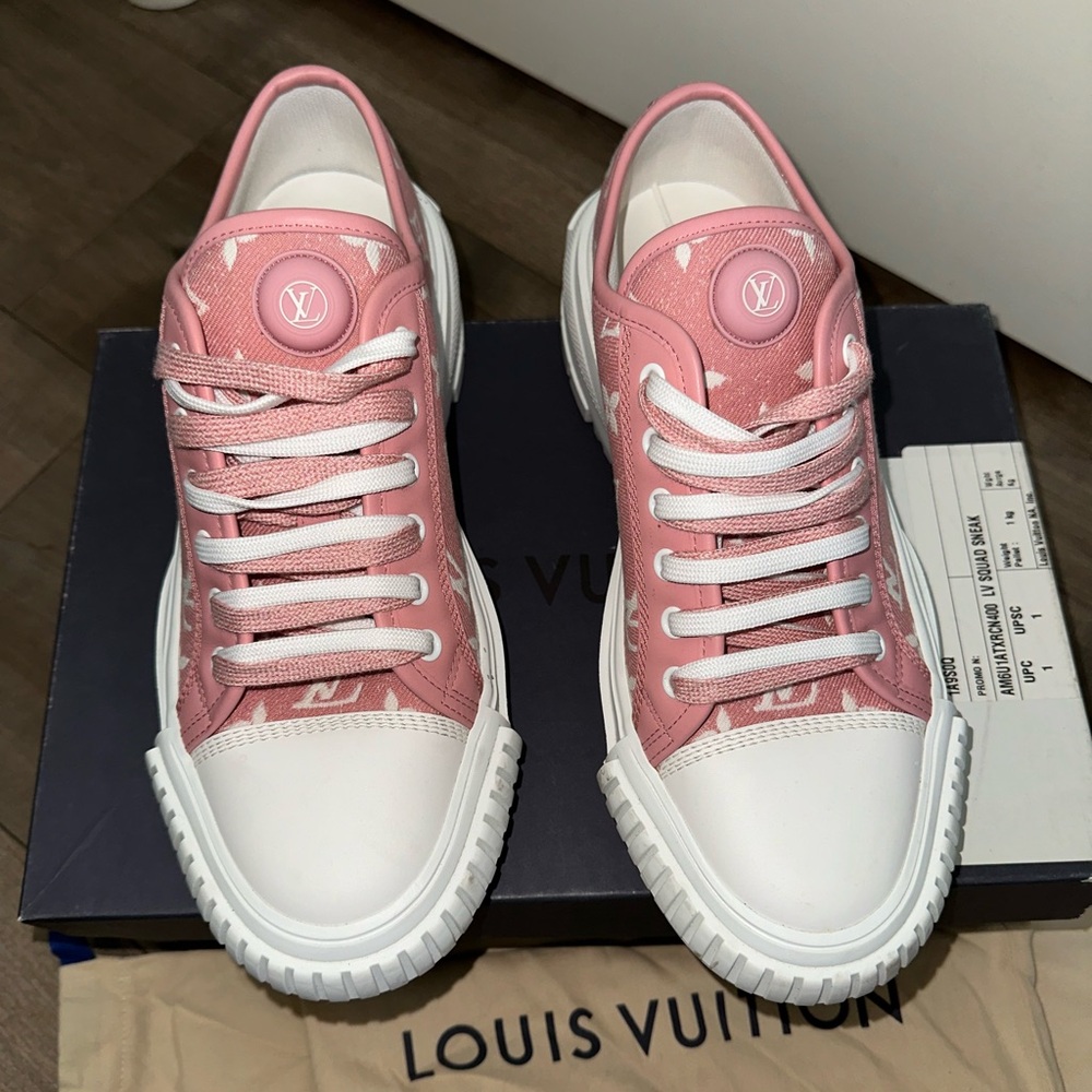 Authentic Louis Vuitton Sneakers
